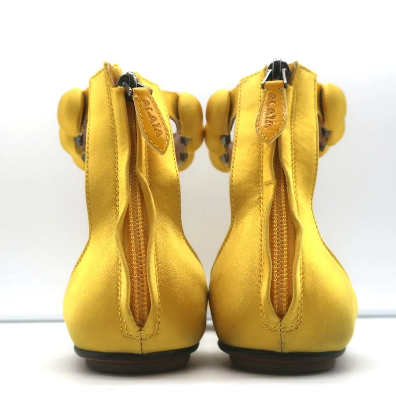 Alaia Bombe Ankle Strap Flat Sandals Yellow Satin Size 39.5