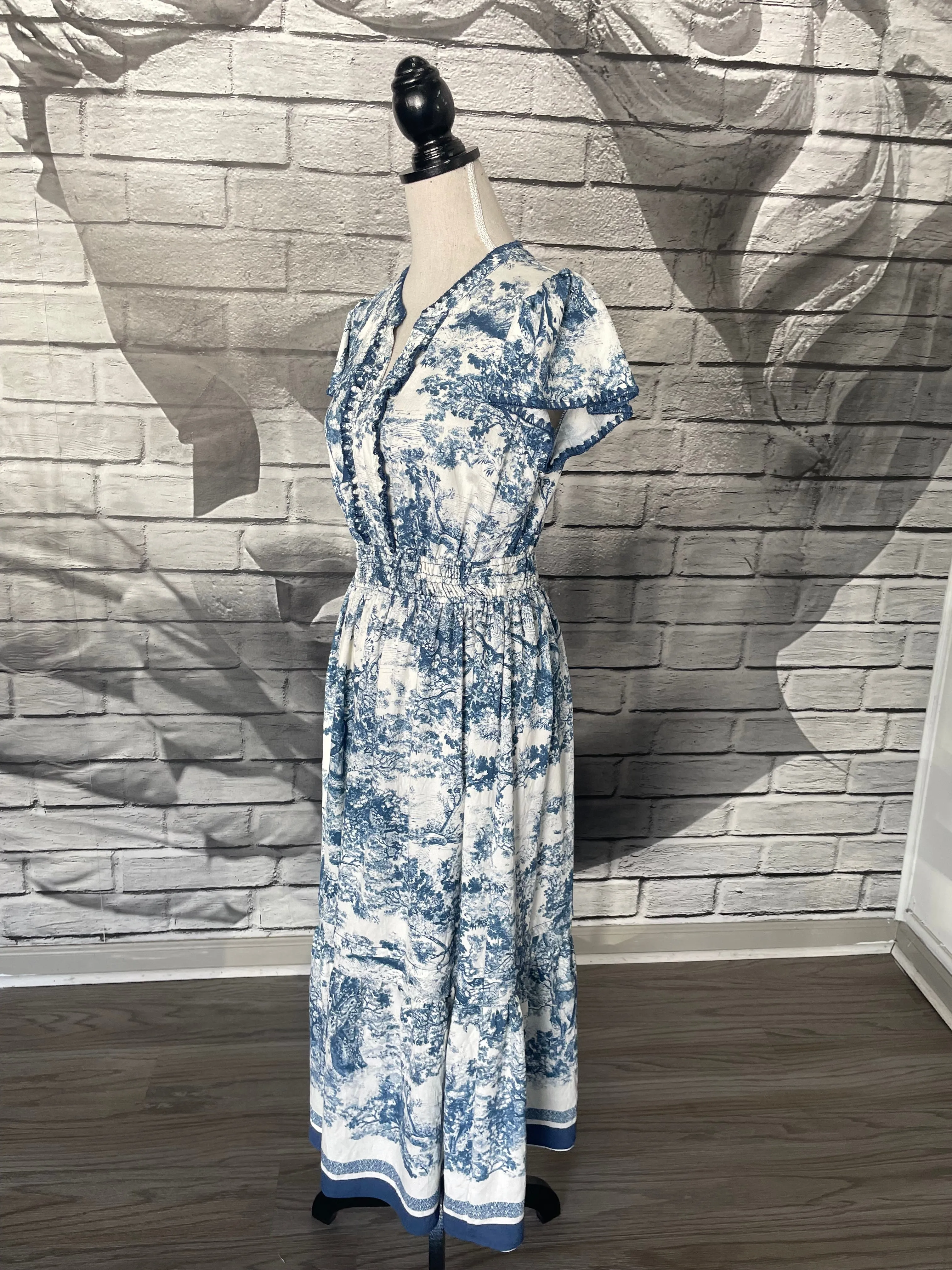 Carrie Toile Midi Dress