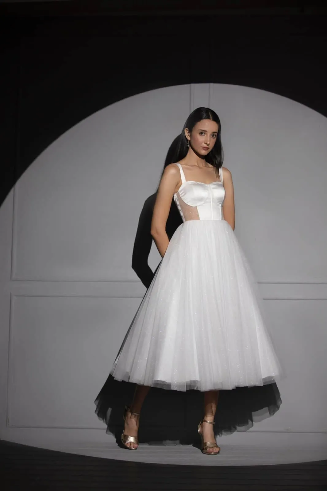 Drop some glitter - white voluminous midi dress