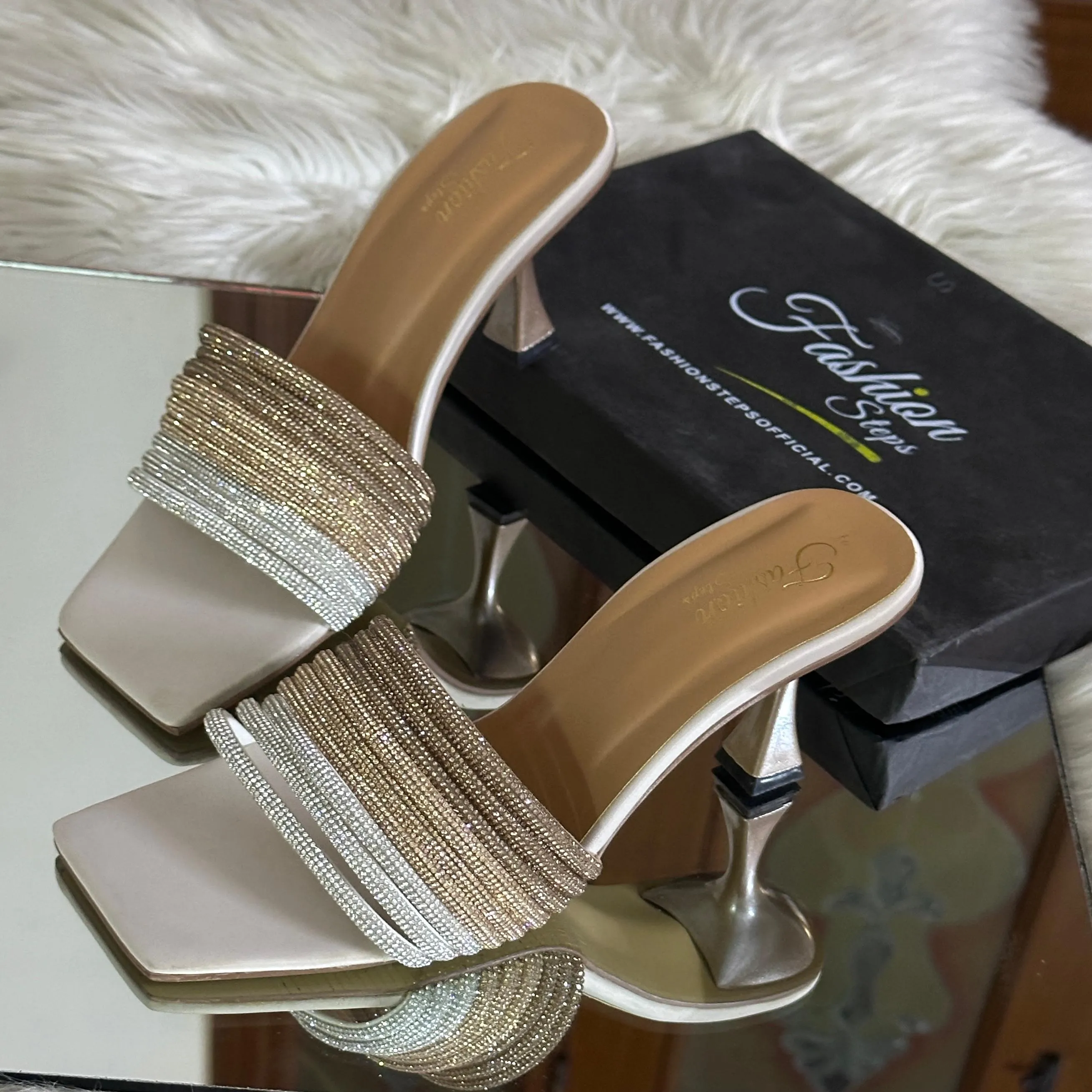 Glamora Heels