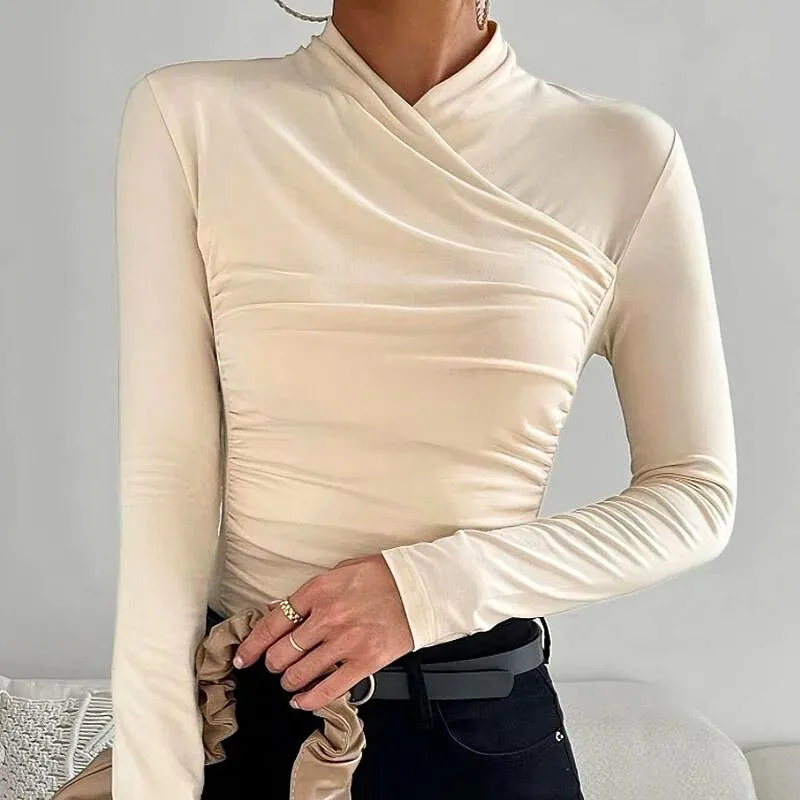Jana - Classic Cross-Neck Top