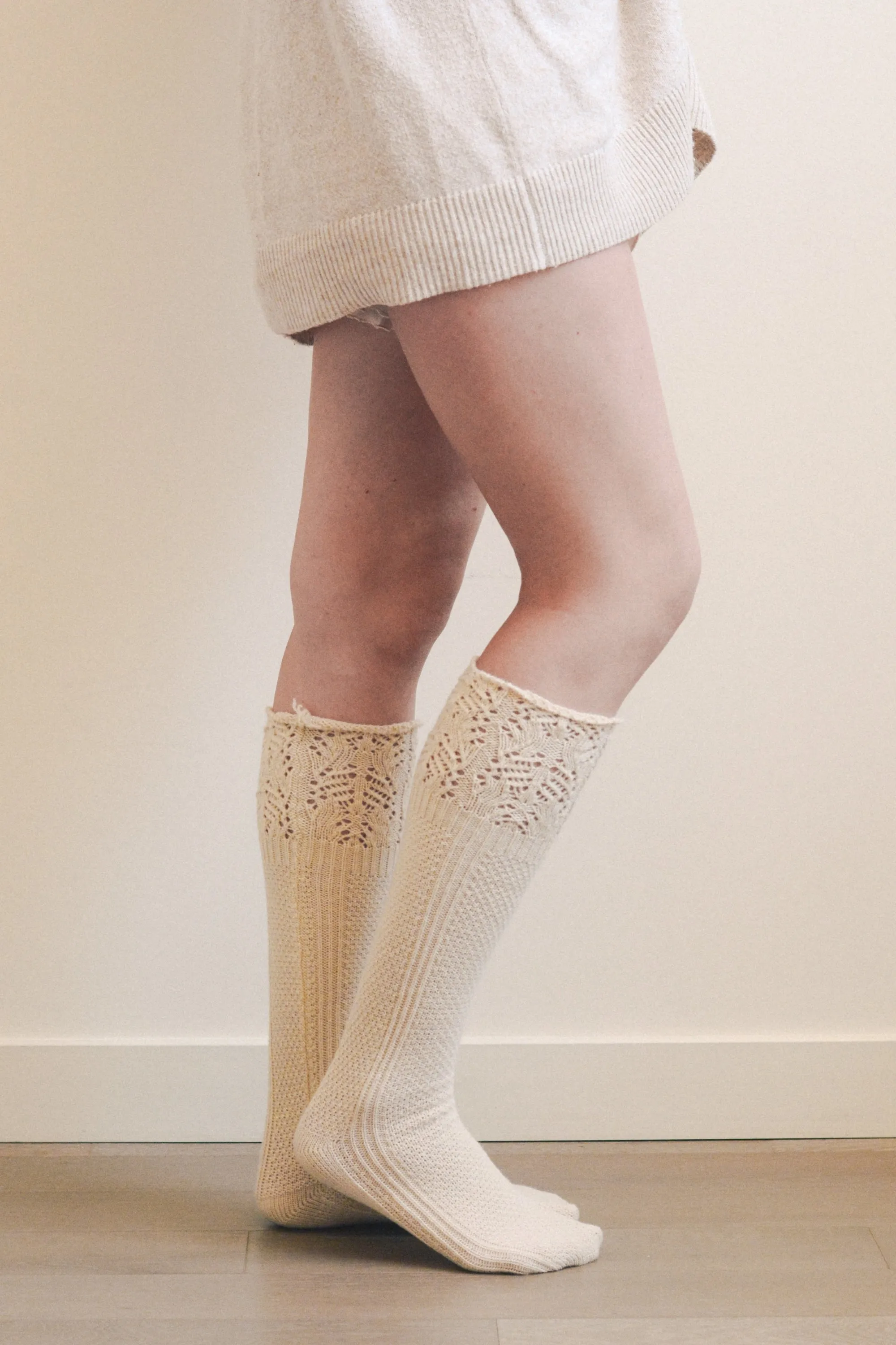 Knee High Pointelle Ribbed Socks
