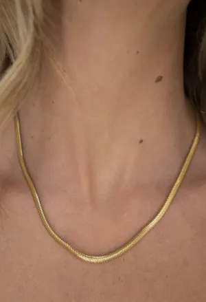 Matte Herringbone Necklace