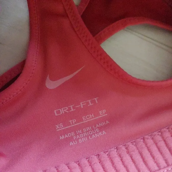 NIKE NEW Dri-FIT Shape Front Zip Sports Bra