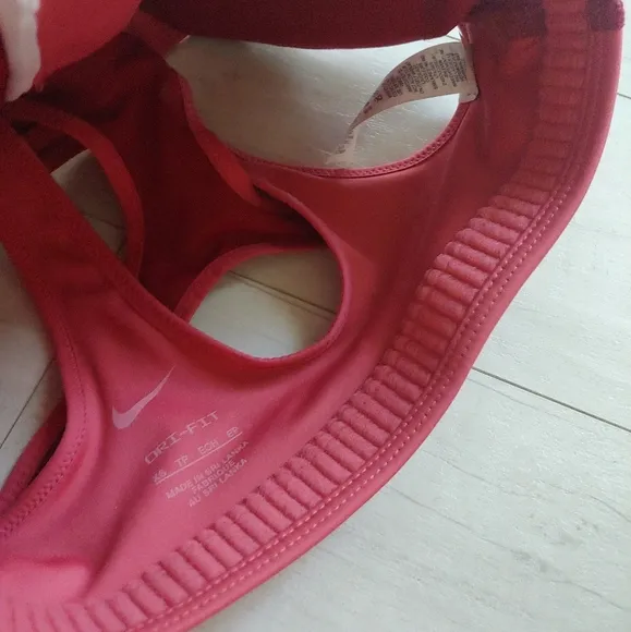 NIKE NEW Dri-FIT Shape Front Zip Sports Bra