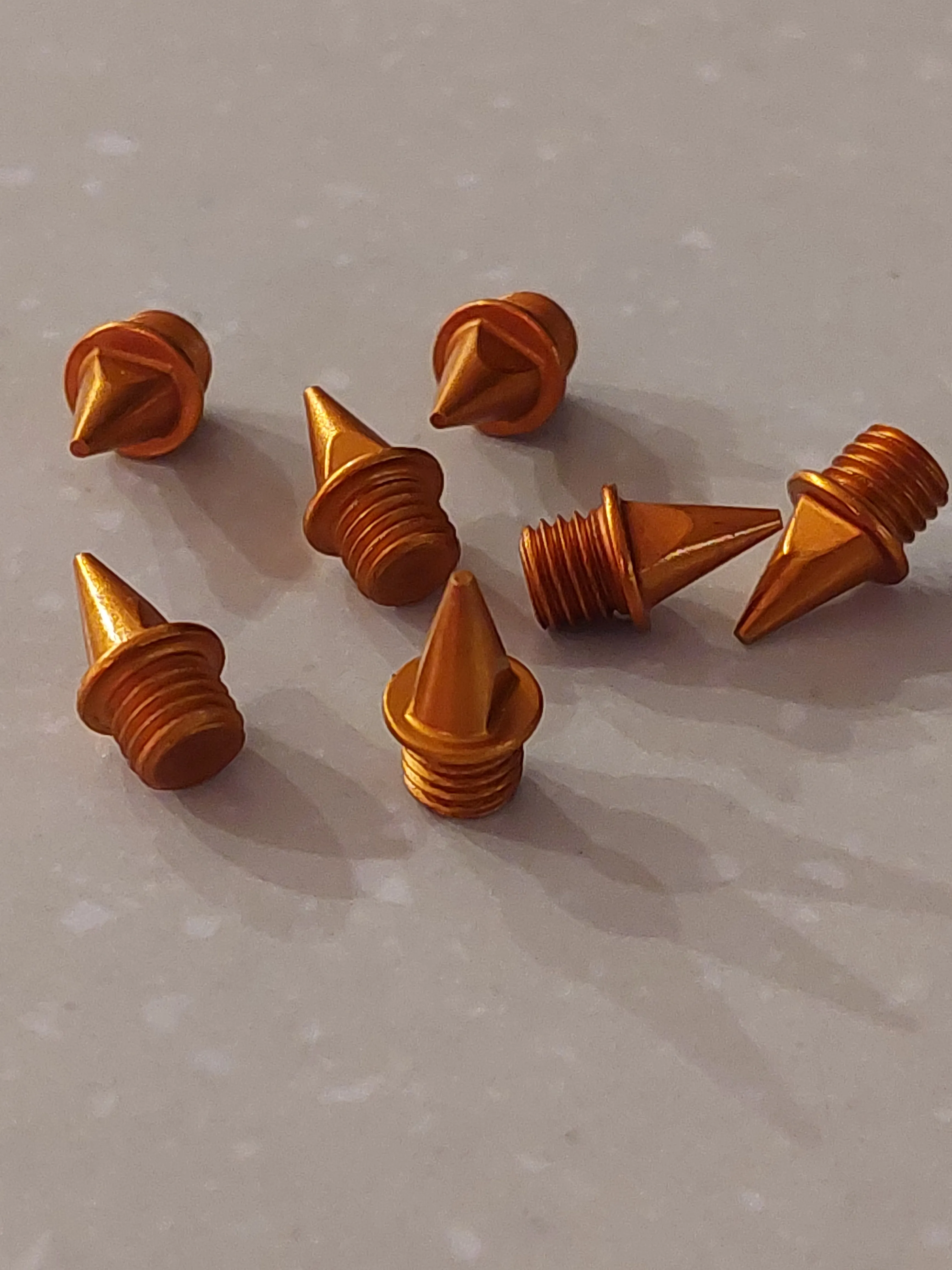 Omnilite Ceramic Pyramid Spikes