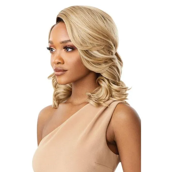 Outre Synthetic 5" Deep L-Part Swiss Lace Front Wig - DAVITA