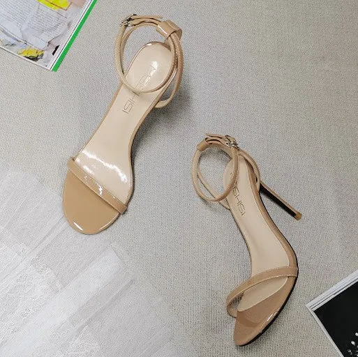 Petite Size One Strap Patent Shoes DS134