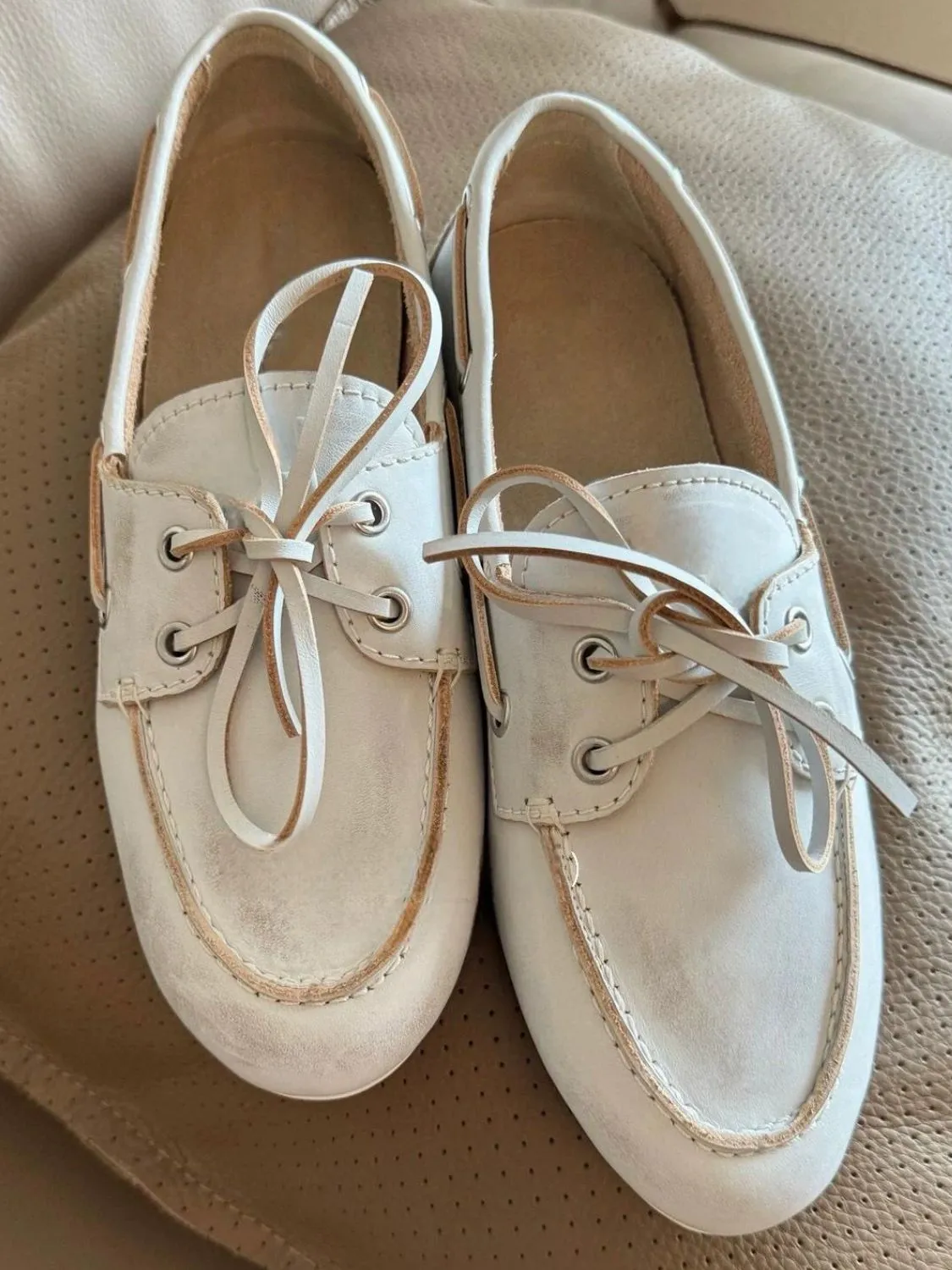 Round Toe Flat Slip-Ons