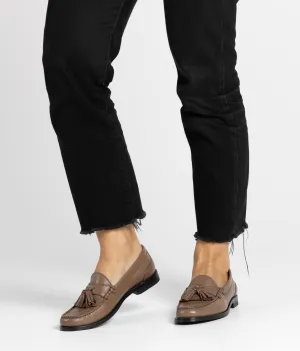 Sarah com borlas - nappa taupe