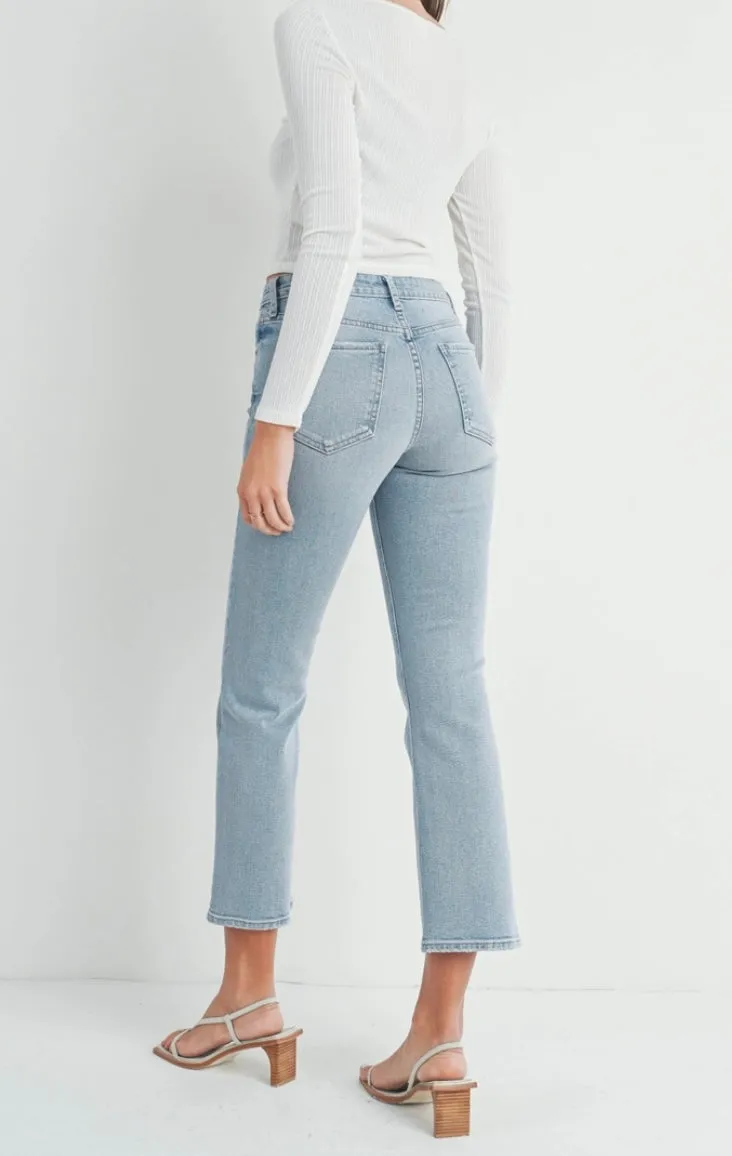 Slim Cropped Bootcut Jean