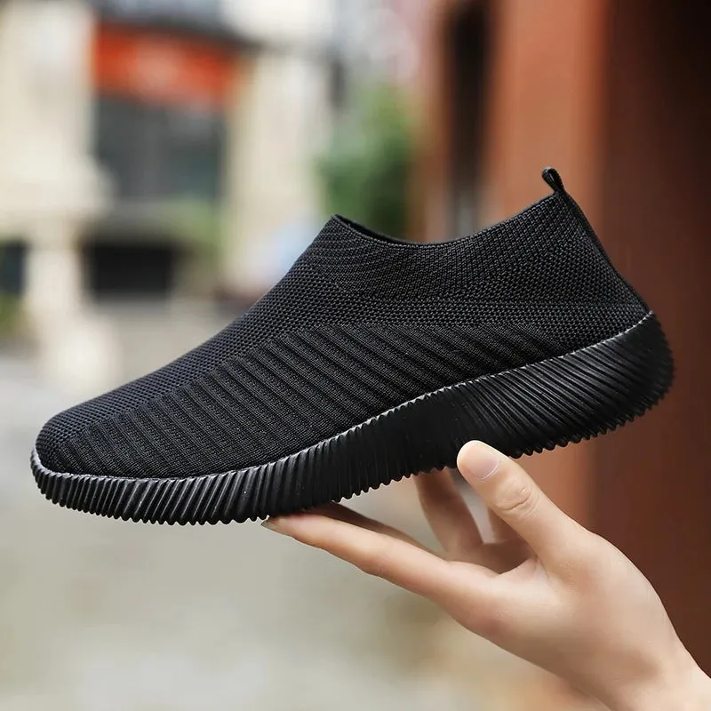 Solid Color Mesh Sneakers – Flying Woven Walking Fashion Slip-on Flat Shoes for Sports, Running, and Tennis