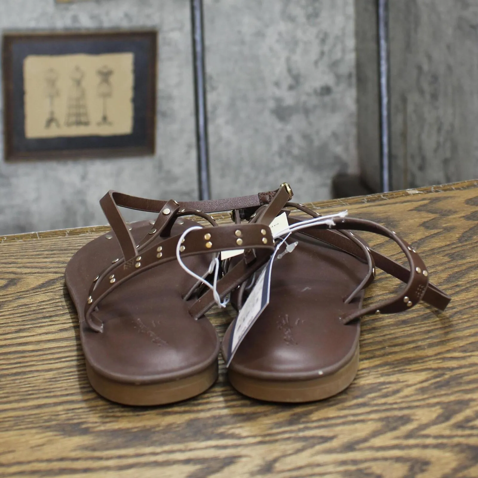 Universal Thread Womens Nikki Studded Thong Sandals 89998544 Brown 7M