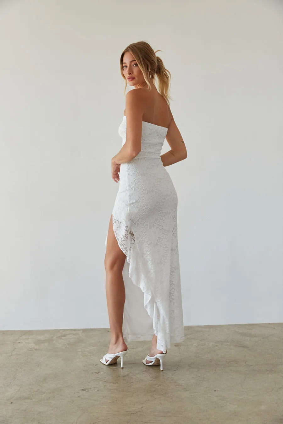 Vivienne Sparkle Lace Ruffle Maxi Dress