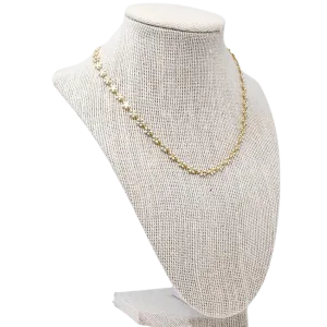 White Daisy Chain